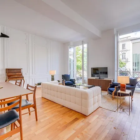 Le Tresor - Appt Dans Le Triangle Dor De Bordeaux Apartment Exterior photo